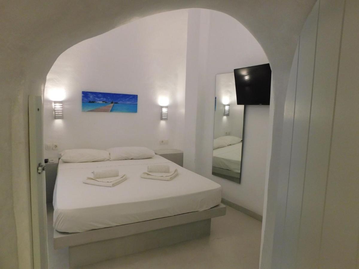 Calm Center Rooms Fira  Luaran gambar